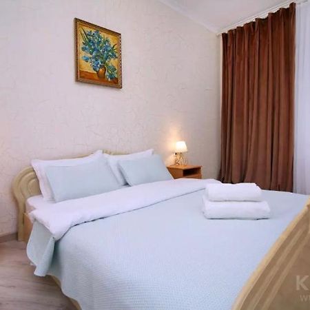 Жк Атамекен В Элитном Районе, 2 Комнатная Almaty Ngoại thất bức ảnh