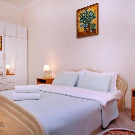 Жк Атамекен В Элитном Районе, 2 Комнатная Almaty Ngoại thất bức ảnh